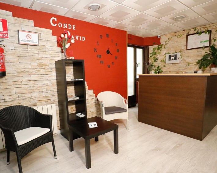 Hostal Conde David