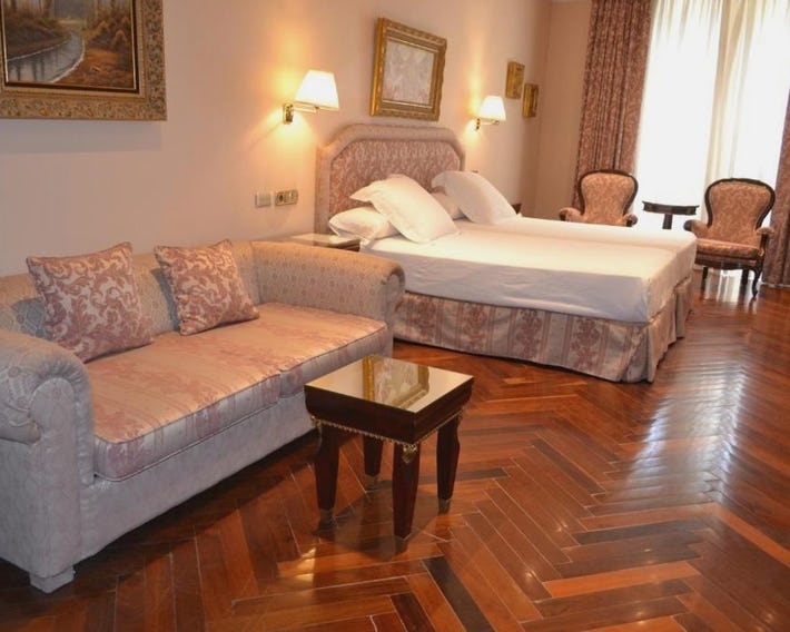 Hotel Alameda Palace