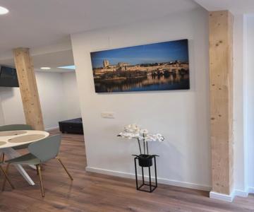 New Very Centric Apartment