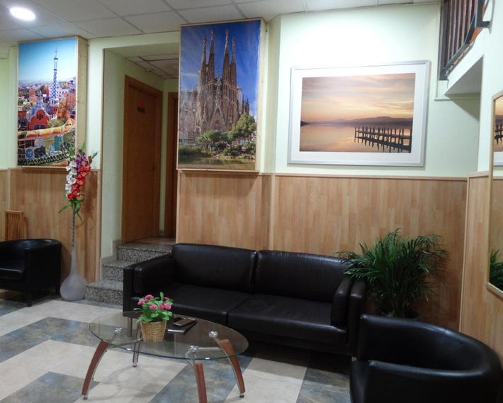 Hostal Mont Thabor