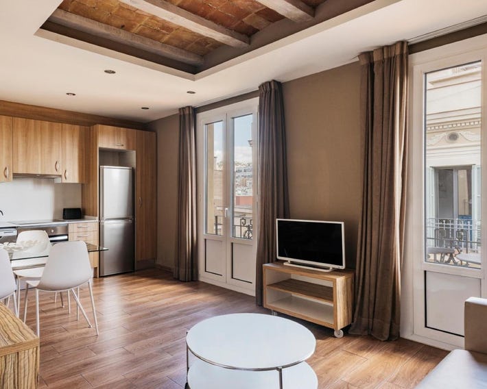Barcelona Apartment Milà