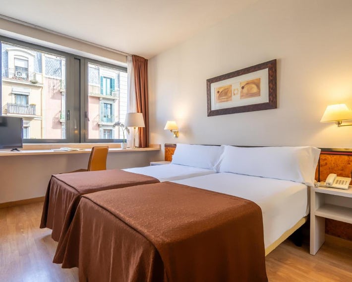 Glories Hotel