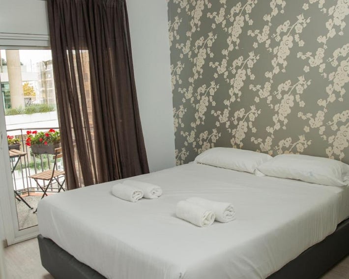 DragonTree Barcelona - apartamentos turisticos 5 min from the BEACH