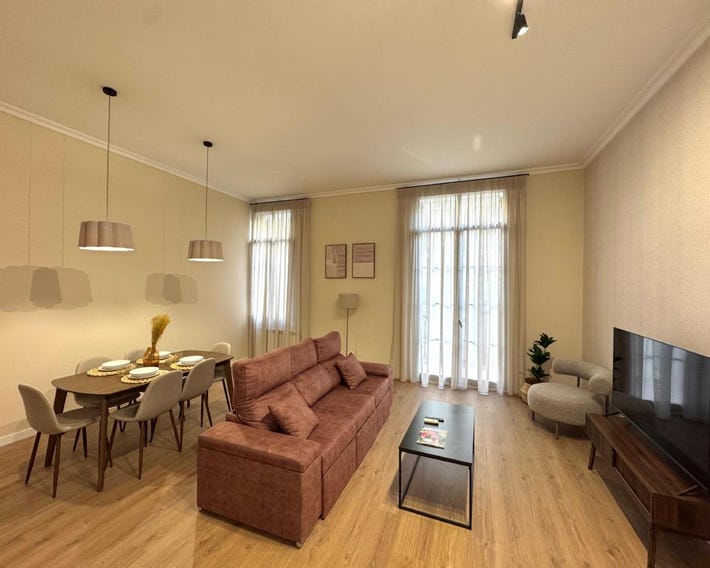Anais Apartments