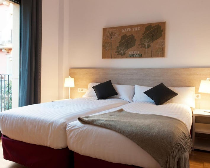 MH Apartments Gracia