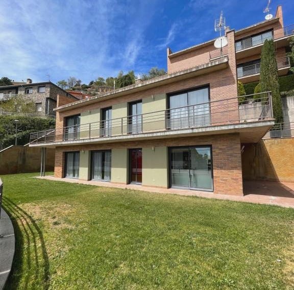 Casa para 8 personas en Berga - ALBERGA