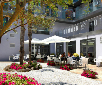Summer Hotel