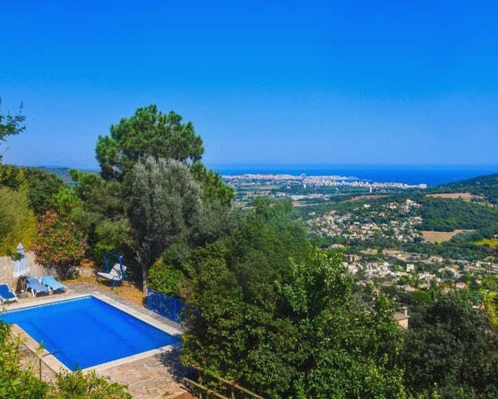 VILLA MARIA with swimming pool & sea view