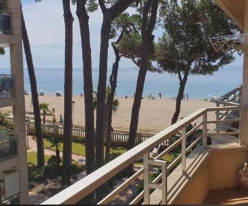APARTAMENTO A 1a LINEA DE MAR, VILAFORTUNY