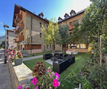 Hotel els Encantats