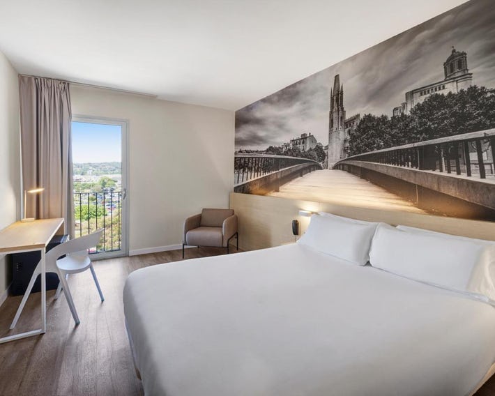 B&B HOTEL Girona 3
