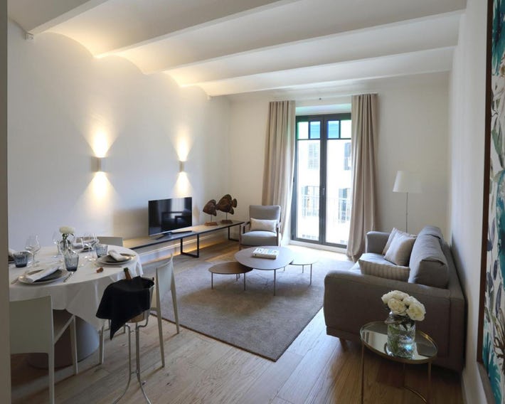 Apartaments Plaça Del Vi