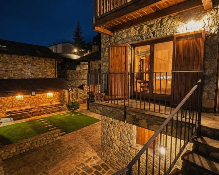 Cal Cente d'Isòvol - Mountain House with Garden and Views