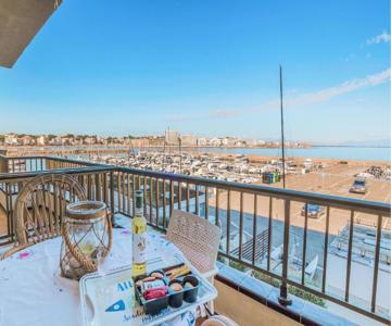 Lovely Apartment In Lescala With Kitchen