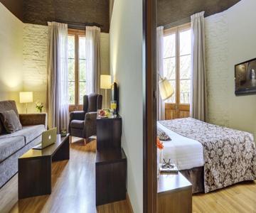 Villa Engracia - Hotel