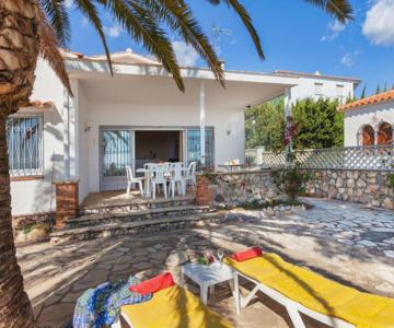 Holiday Home Torre Mar by Interhome