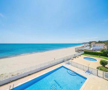 Uhc Riviera Family Apartments