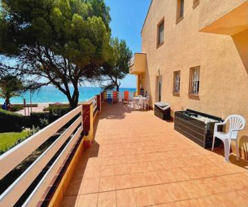 MEDDAYS APARTAMENTO GUARDAMAR FRONTAL AL MAR