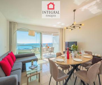 Palamós BeachFront Apartment