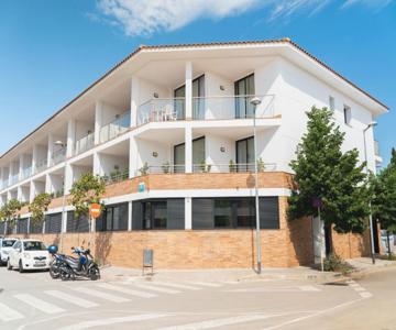 Beatrix 2000 - Caliu Apartments