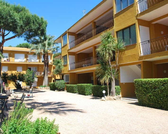 Apartamentos Les Palmeres