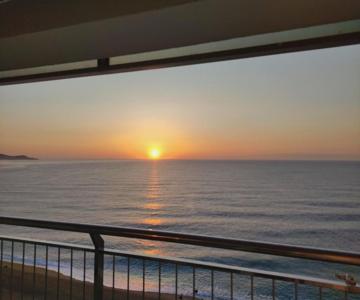 Excepcional 1a línea de mar Platja d'Aro Elypalace 10-2