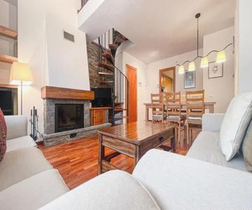 Dúplex Con Encanto En Puigcerdà Un Lugar único