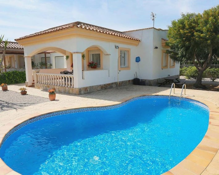 Holiday Home Vicky by Interhome