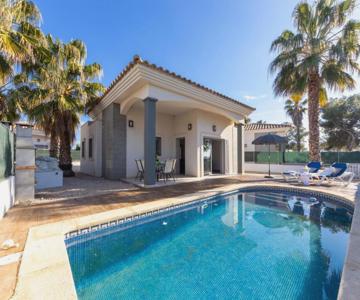 Holiday Home Gaviota 14 by Interhome