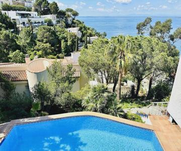 Casa Roses, 3 Dormitorios, 6 Personas - Es-258-82