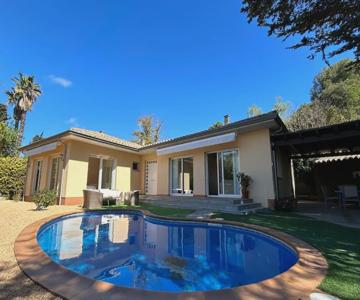 Preciosa Villa Con Piscina En S'agaró