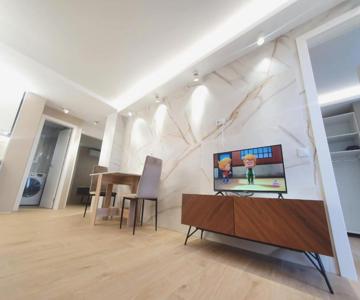 SALOU ,APARTAMENTO CON PISCINA y Wifi