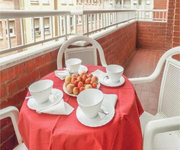 Gorgeous Apartment In San Carles De La Rpit With Kitchen