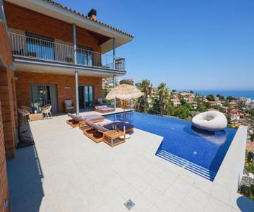 Villa Aya Barca