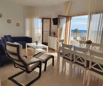 Apartamentos Sol y Mar Segur