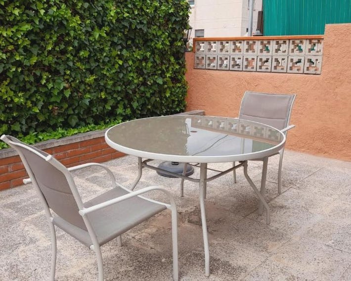 Apartamento con piscina y bonita terraza