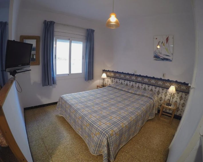 Apartamentos Montserrat