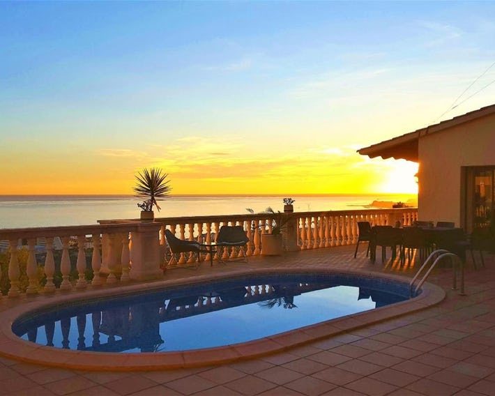 Ashram Villa Sunshine