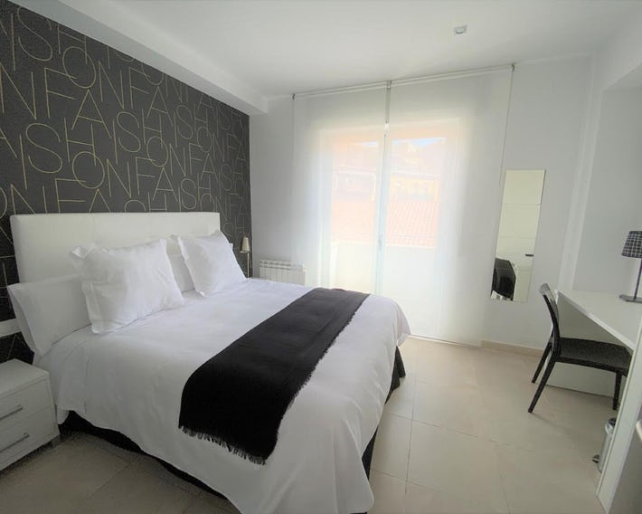 Hostal Somnis & Arrels