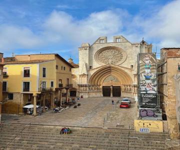 Acogedor apartamento enfrente de la catedral