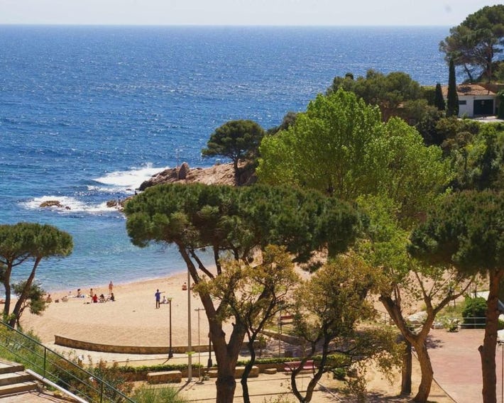 Carabela - Terraza y Vistas al Mar en Cala Salions