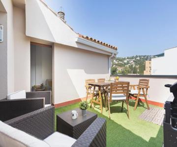 Lets Holidays QUIET APARTMENT 5 minutes TO THE BEACH 2