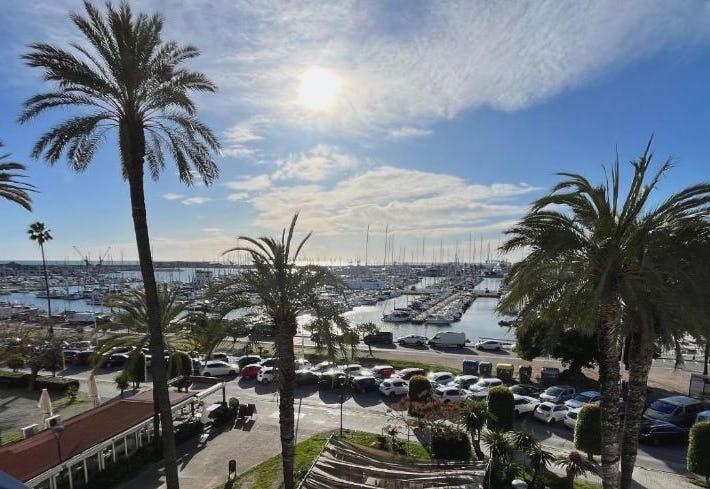 Entire Flat First Beach line - Sea Views - Vilanova i Geltru