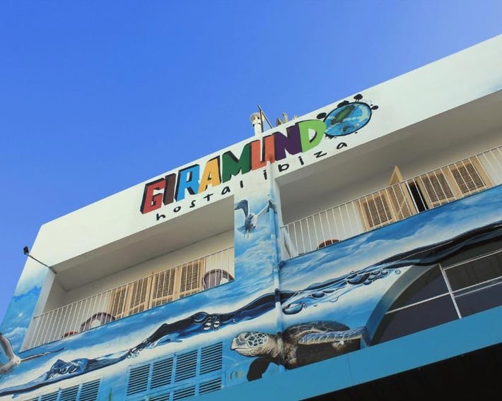 Hostal Giramundo