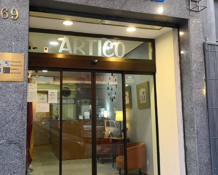 Hostal Ártico