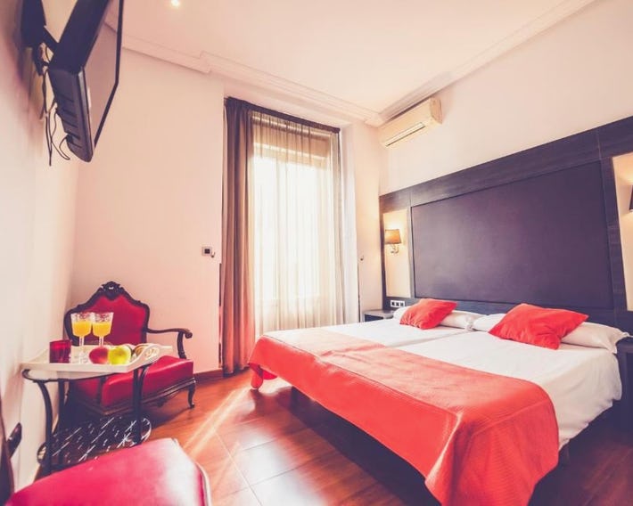 Hostal Sol Los Angeles