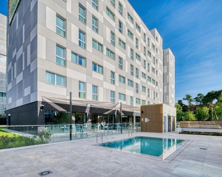 Holiday Inn Express - Madrid - Airport by IHG