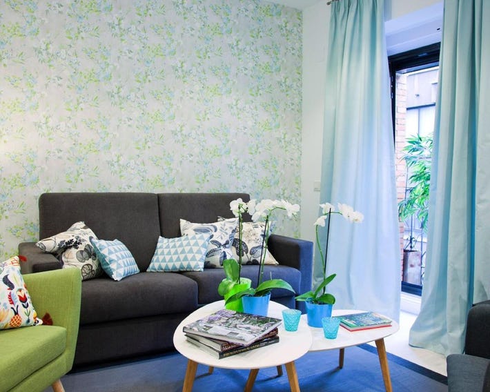 Feelathome Madrid Suites Apartments