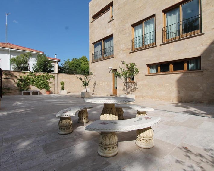 Apartamentos Villablino Arturo Soria