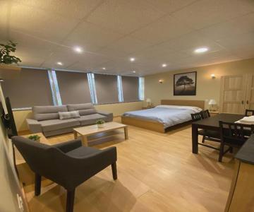 Estudios 85 - Cerca de Madrid, Toledo y Parque Warner